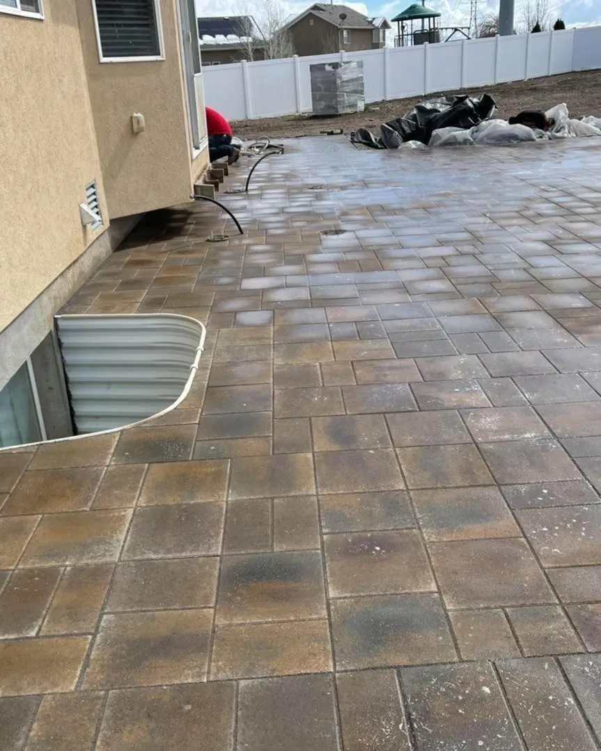 Hardscaping project in Utah — retaining wall and pavers