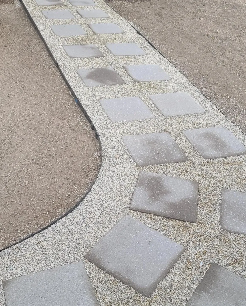 Hardscaping project in Utah — curved walkway
